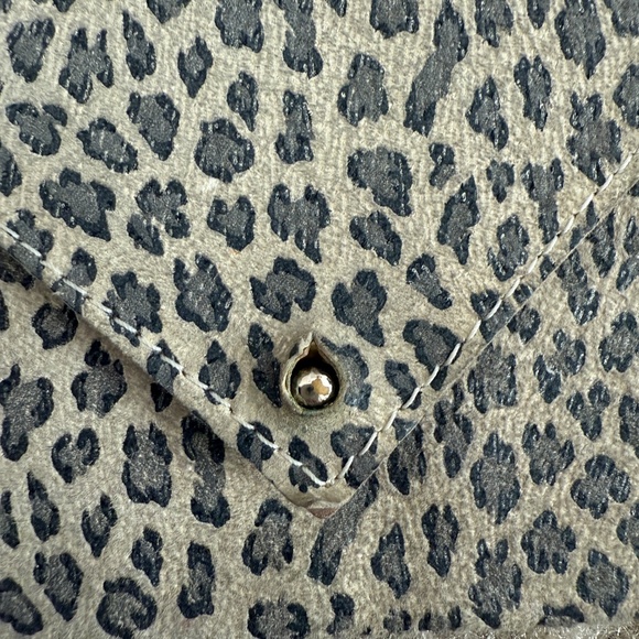 CLARE VIVIER Leopard Raw Leather Envelope Clutch / Wallet - Picture 3 of 6